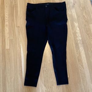 Torrid Black skinny 12R dress pants.